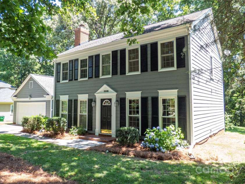 3008 Heathcroft Court, Charlotte, NC 28269.  MLS# CAR4269502, YatesRealty ID 27736. 