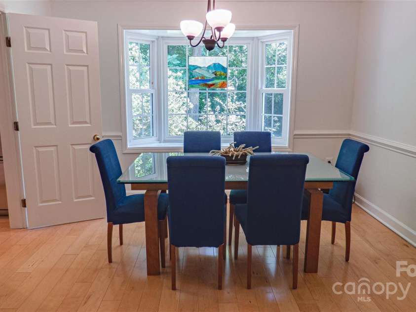 3008 Heathcroft Court, Charlotte, NC 28269.  MLS# CAR4269502, YatesRealty ID 27736. Dining Room