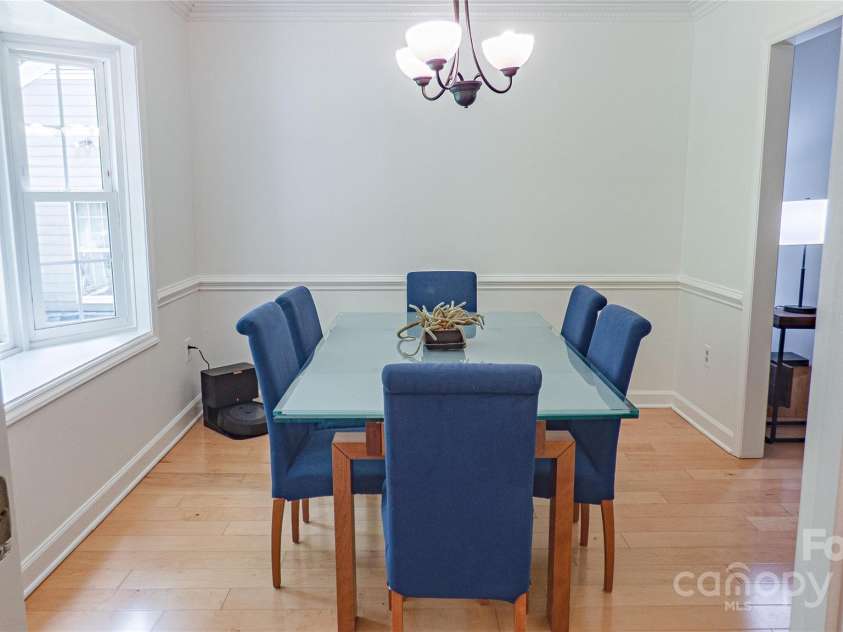 3008 Heathcroft Court, Charlotte, NC 28269.  MLS# CAR4269502, YatesRealty ID 27736. Dining Room