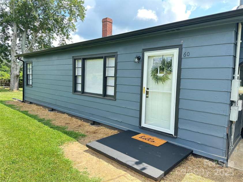 60 White Oaks Drive, Taylorsville, NC 28681.  MLS# CAR4273821, YatesRealty ID 27738. 