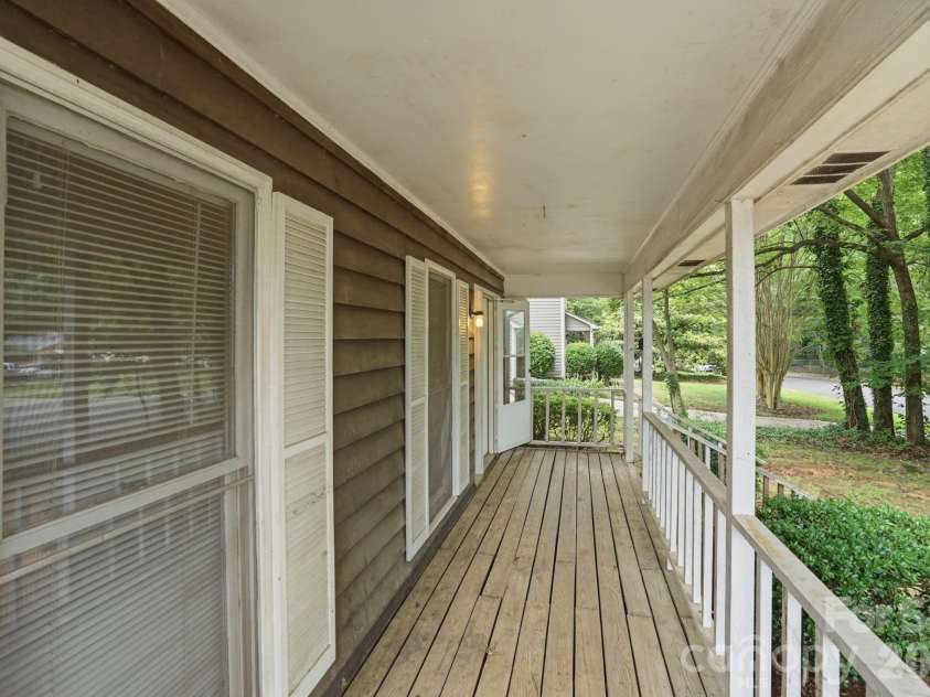 4459 Fair Springs Road, Charlotte, NC 28227.  MLS# CAR4388593, YatesRealty ID 27739. 