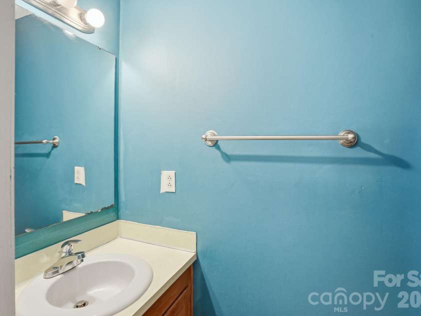 4459 Fair Springs Road, Charlotte, NC 28227.  MLS# CAR4388593, YatesRealty ID 27739. 