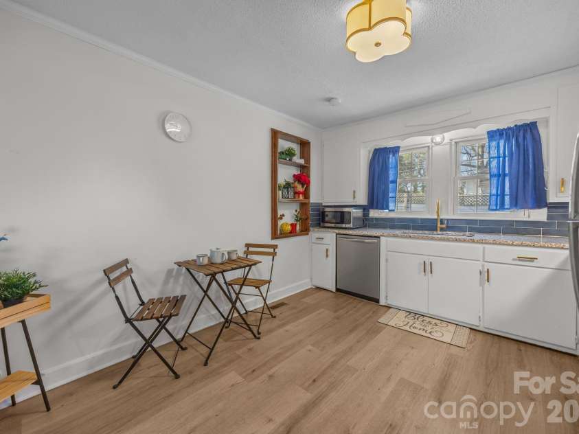145 Saint Charles Avenue, Concord, NC 28025.  MLS# CAR4333092, YatesRealty ID 2774. 