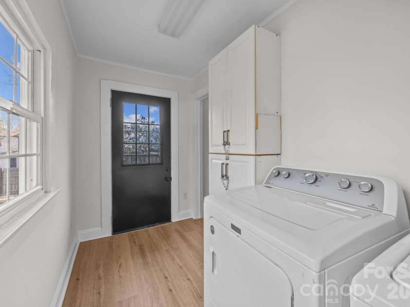 145 Saint Charles Avenue, Concord, NC 28025.  MLS# CAR4333092, YatesRealty ID 2774. 