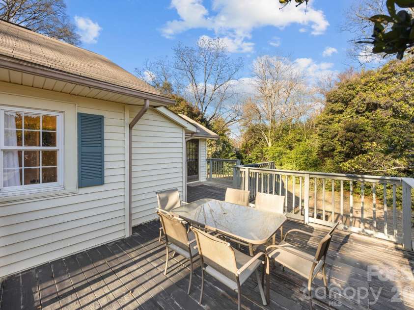 145 Saint Charles Avenue, Concord, NC 28025.  MLS# CAR4333092, YatesRealty ID 2774. 