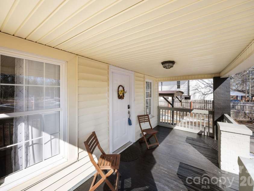145 Saint Charles Avenue, Concord, NC 28025.  MLS# CAR4333092, YatesRealty ID 2774. 