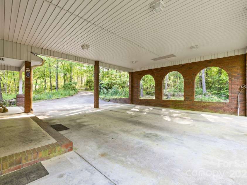 332 York Spann Road, Hamptonville, NC 27020.  MLS# CAR4252945, YatesRealty ID 27740. 