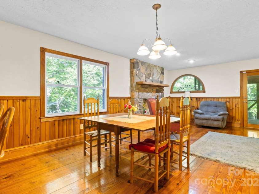 332 York Spann Road, Hamptonville, NC 27020.  MLS# CAR4252945, YatesRealty ID 27740. 