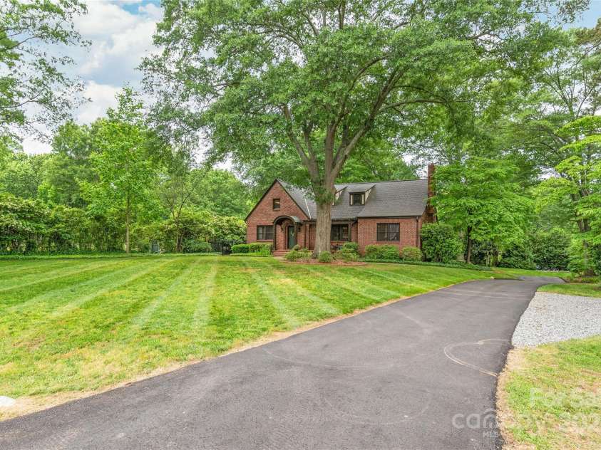 600 Central Avenue, Belmont, NC 28012.  MLS# CAR4235285, YatesRealty ID 27741. Exterior From the Road