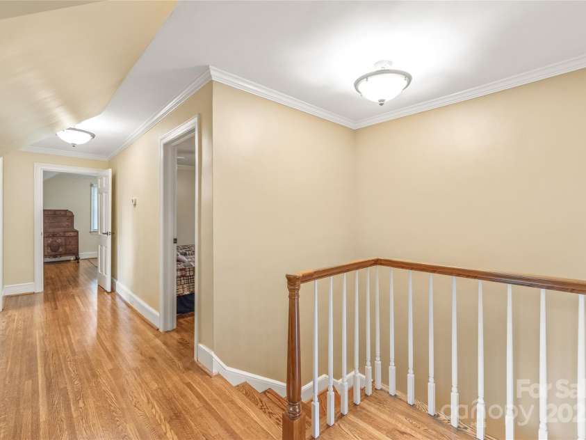 600 Central Avenue, Belmont, NC 28012.  MLS# CAR4235285, YatesRealty ID 27741. Hallway at the Top of the Stairs