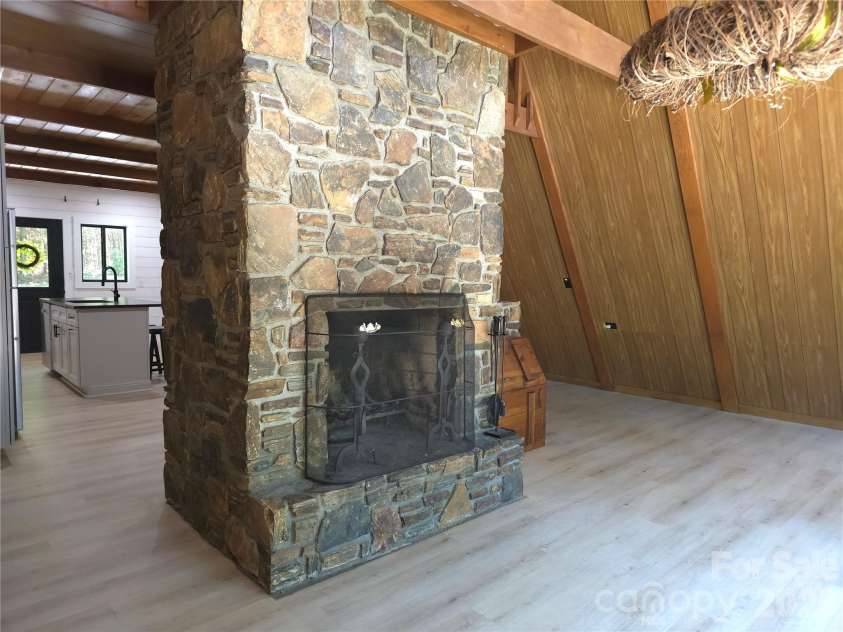 826 Shumont Road, Black Mountain, NC 28711.  MLS# CAR4389740, YatesRealty ID 27742. 