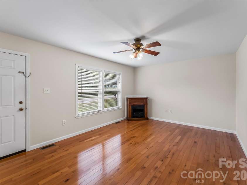 2610 Bear Creek Road, Marshall, NC 28753.  MLS# CAR4388786, YatesRealty ID 27743. 