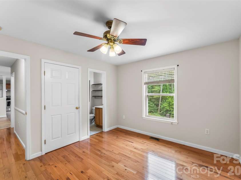 2610 Bear Creek Road, Marshall, NC 28753.  MLS# CAR4388786, YatesRealty ID 27743. 