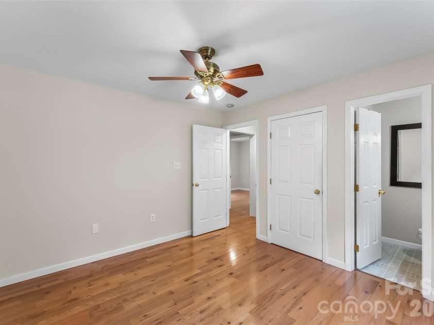 2610 Bear Creek Road, Marshall, NC 28753.  MLS# CAR4388786, YatesRealty ID 27743. 