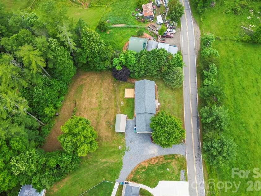 2610 Bear Creek Road, Marshall, NC 28753.  MLS# CAR4388786, YatesRealty ID 27743. 