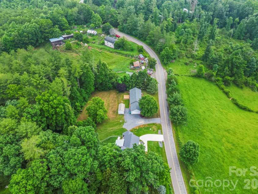 2610 Bear Creek Road, Marshall, NC 28753.  MLS# CAR4388786, YatesRealty ID 27743. 