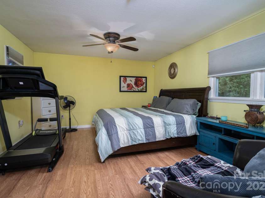 411 Arlington Street, Forest City, NC 28043.  MLS# CAR4282172, YatesRealty ID 27743. 