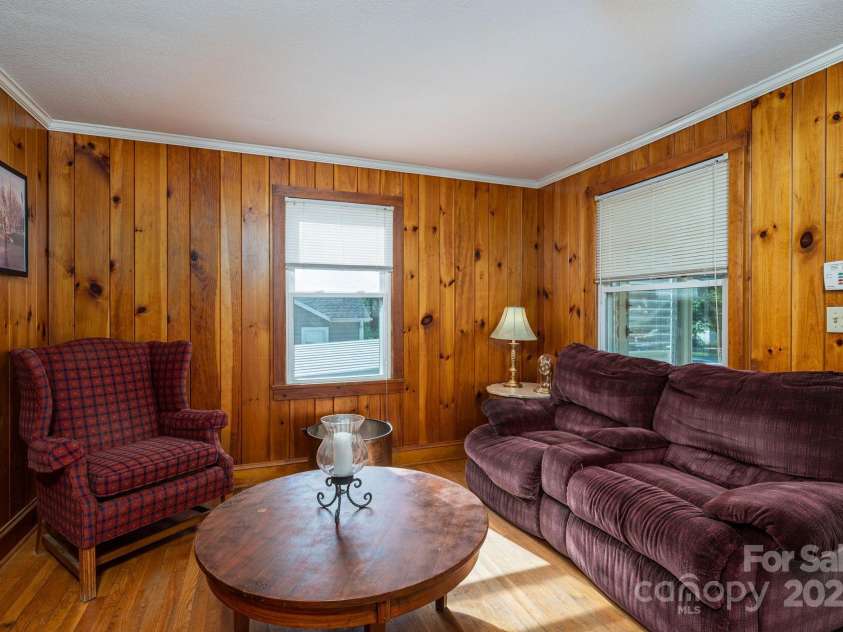 411 Arlington Street, Forest City, NC 28043.  MLS# CAR4282172, YatesRealty ID 27743. 