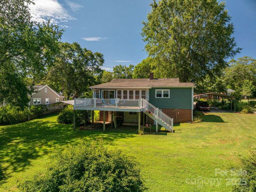 411 Arlington Street, Forest City, NC 28043.  MLS# CAR4282172, YatesRealty ID 27743. 