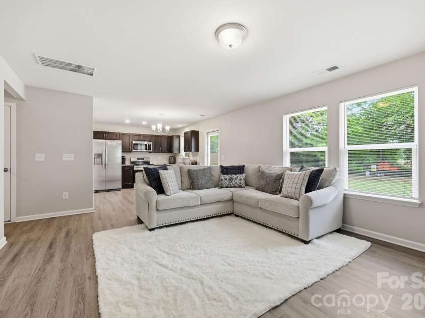 132 Billy Goat Court, Lexington, NC 27292.  MLS# CAR4389805, YatesRealty ID 27744. 