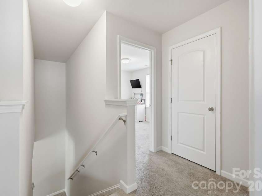 132 Billy Goat Court, Lexington, NC 27292.  MLS# CAR4389805, YatesRealty ID 27744. 