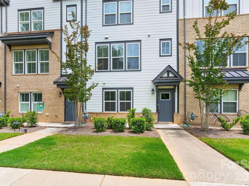 12338 Landry Renee Place, Charlotte, NC 28277.  MLS# CAR4389256, YatesRealty ID 27746. Main Door Front