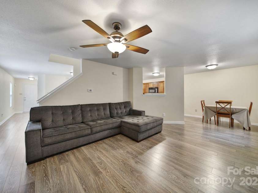 374 Morning Dew Drive, Concord, NC 28025.  MLS# CAR4277123, YatesRealty ID 27746. Family Room