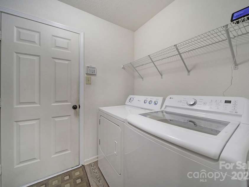 374 Morning Dew Drive, Concord, NC 28025.  MLS# CAR4277123, YatesRealty ID 27746. Laundry Room