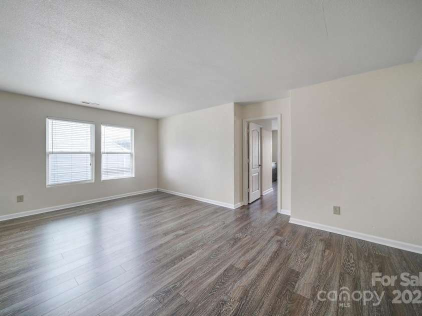 374 Morning Dew Drive, Concord, NC 28025.  MLS# CAR4277123, YatesRealty ID 27746. Loft