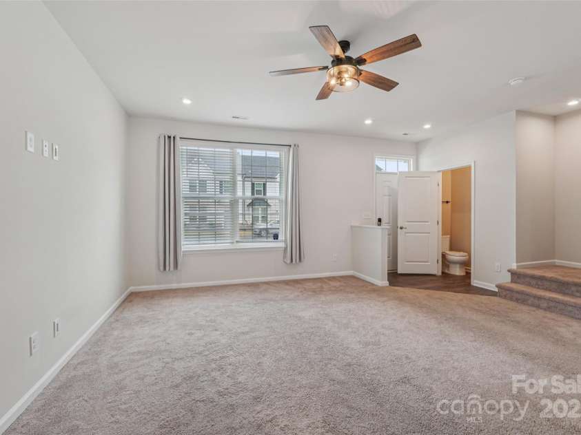 5037 Patton Drive, Cramerton, NC 28056.  MLS# CAR4276602, YatesRealty ID 27748. 