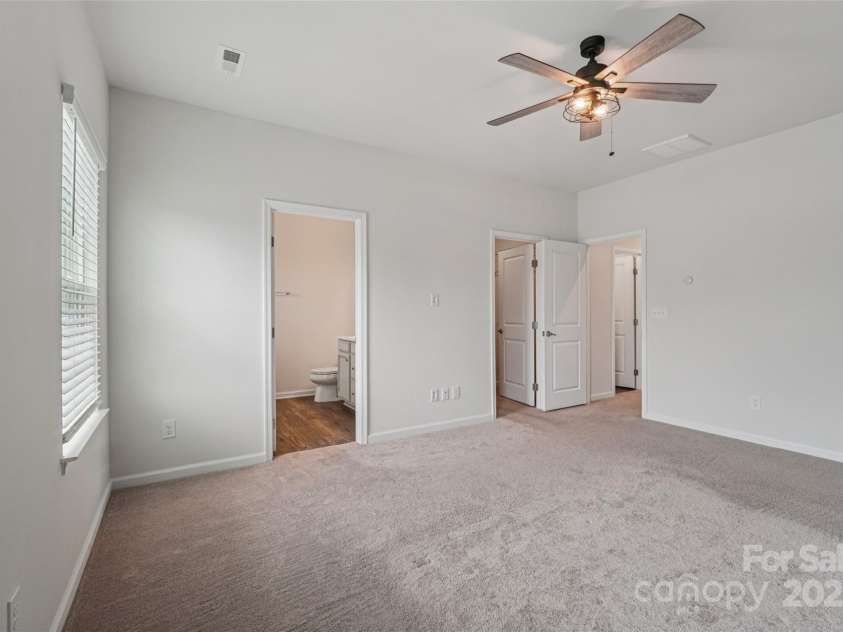 5037 Patton Drive, Cramerton, NC 28056.  MLS# CAR4276602, YatesRealty ID 27748. 