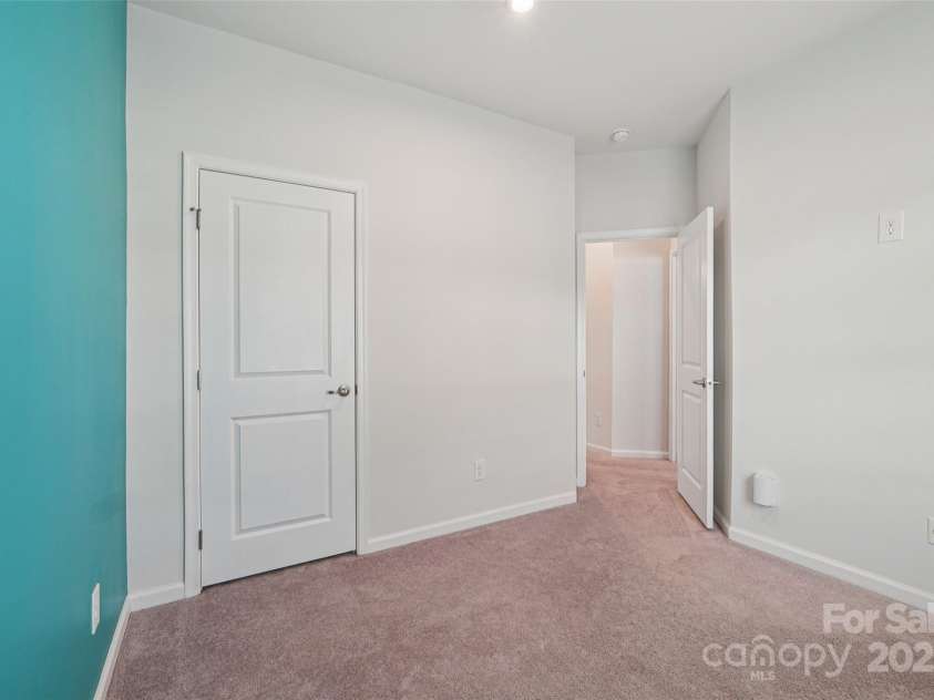 5037 Patton Drive, Cramerton, NC 28056.  MLS# CAR4276602, YatesRealty ID 27748. 