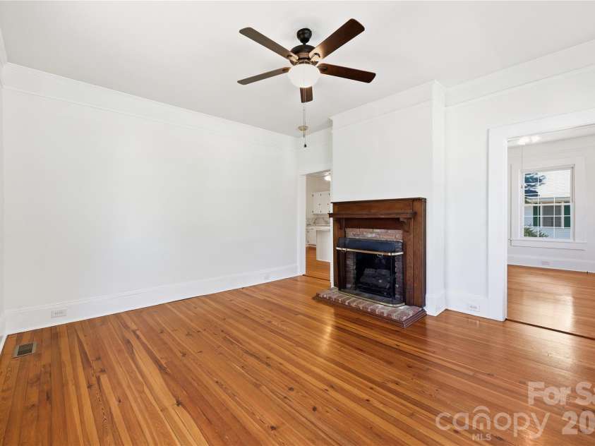 812 4th Street, Albemarle, NC 28001.  MLS# CAR4389806, YatesRealty ID 27748. 