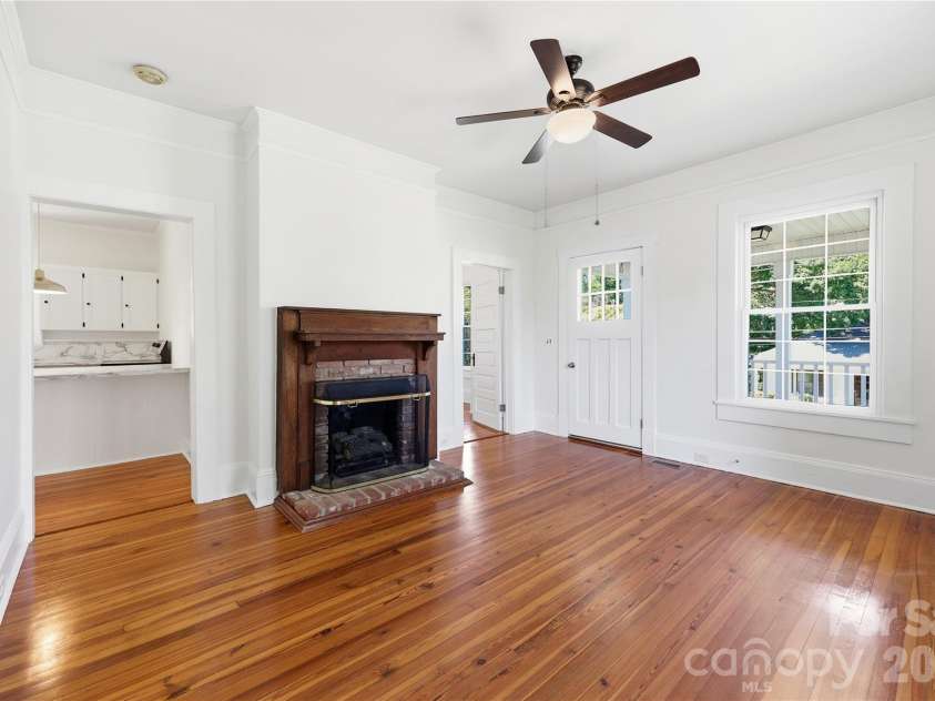 812 4th Street, Albemarle, NC 28001.  MLS# CAR4389806, YatesRealty ID 27748. 