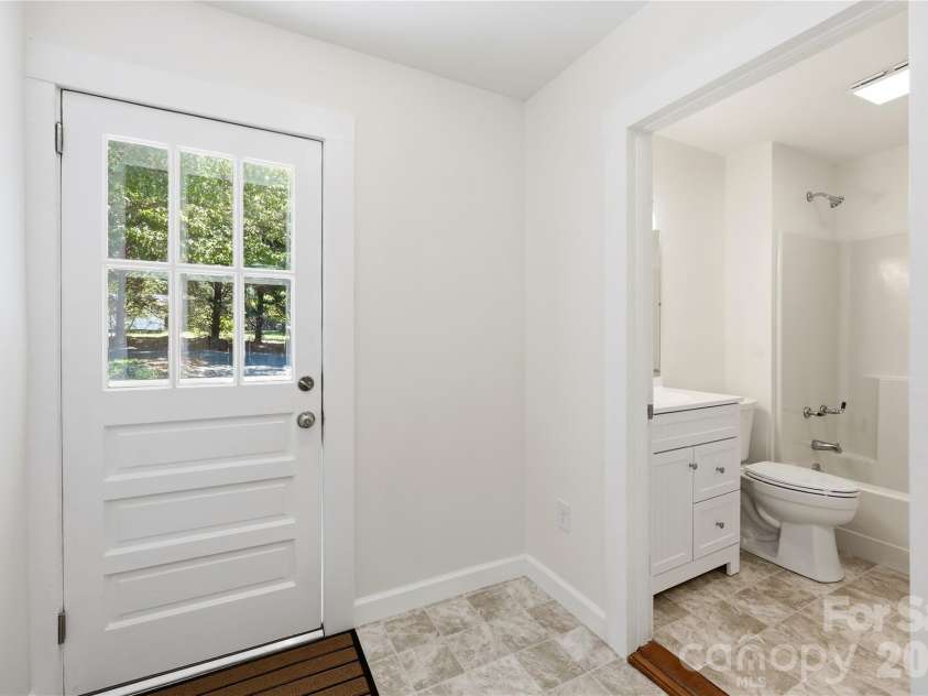 812 4th Street, Albemarle, NC 28001.  MLS# CAR4389806, YatesRealty ID 27748. 