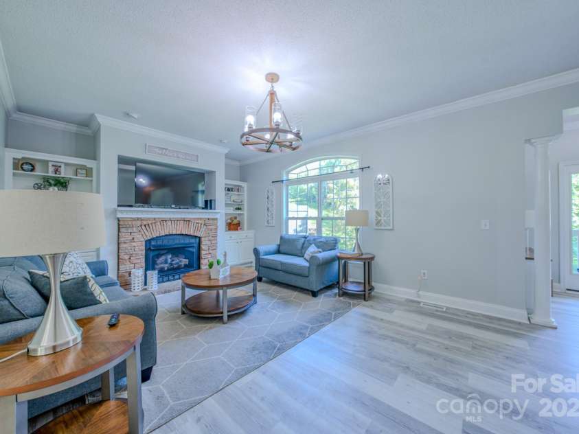 27 Garland Ball Drive, Alexander, NC 28701.  MLS# CAR4251510, YatesRealty ID 27749. 