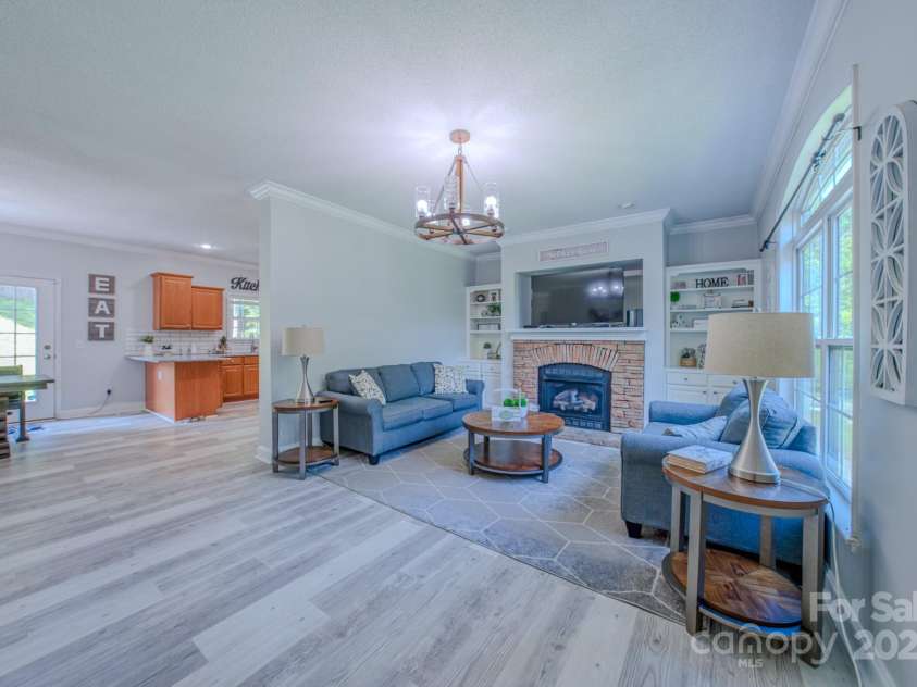 27 Garland Ball Drive, Alexander, NC 28701.  MLS# CAR4251510, YatesRealty ID 27749. 