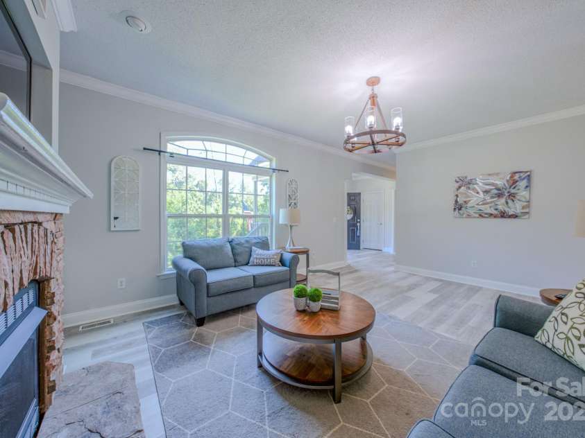 27 Garland Ball Drive, Alexander, NC 28701.  MLS# CAR4251510, YatesRealty ID 27749. 