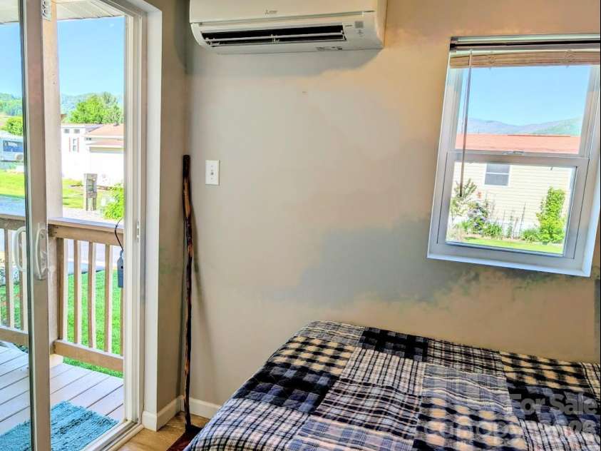 29 Polka Lane, Waynesville, NC 28785.  MLS# CAR4336545, YatesRealty ID 2775. 