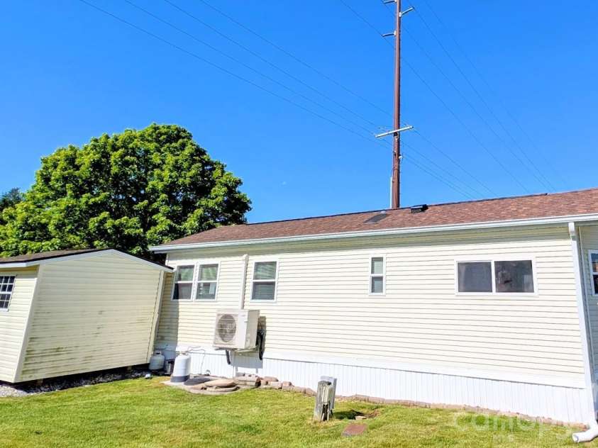 29 Polka Lane, Waynesville, NC 28785.  MLS# CAR4336545, YatesRealty ID 2775. 