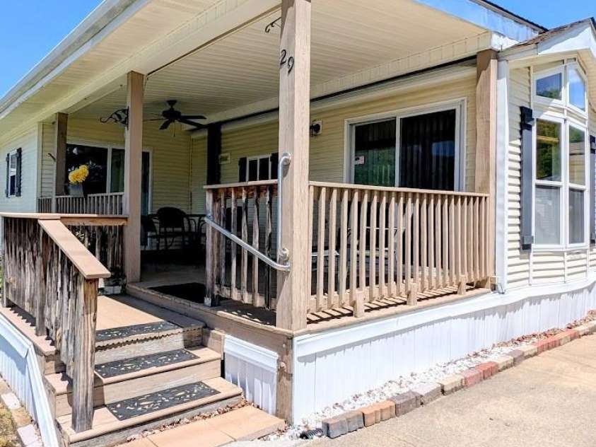 29 Polka Lane, Waynesville, NC 28785.  MLS# CAR4336545, YatesRealty ID 2775. 