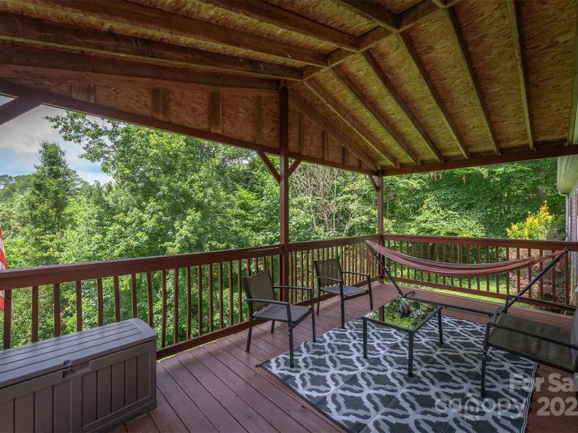 303 Barnardsville Highway, Weaverville, NC 28787.  MLS# CAR4282052, YatesRealty ID 27753. 