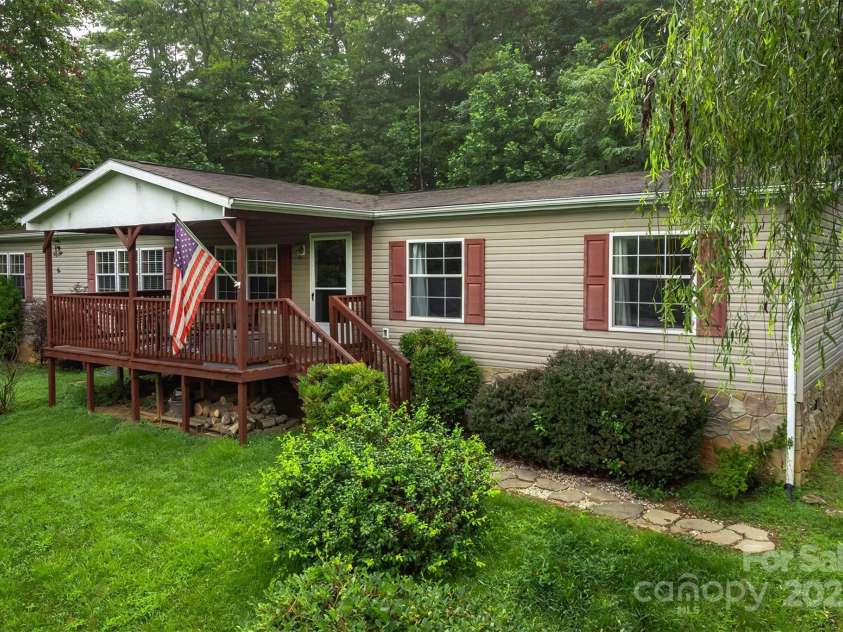 303 Barnardsville Highway, Weaverville, NC 28787.  MLS# CAR4282052, YatesRealty ID 27753. 