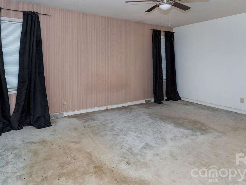 1141 Cameo Court, Charlotte, NC 28270.  MLS# CAR4389403, YatesRealty ID 27756. 