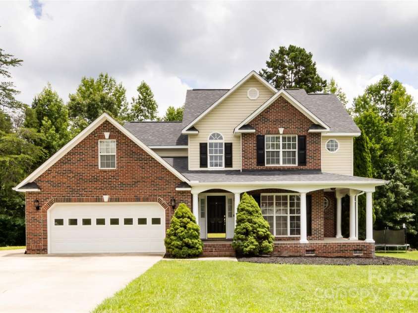 1309 Stonewyck Drive, Salisbury, NC 28146.  MLS# CAR4281489, YatesRealty ID 27756. 