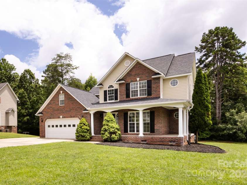 1309 Stonewyck Drive, Salisbury, NC 28146.  MLS# CAR4281489, YatesRealty ID 27756. 