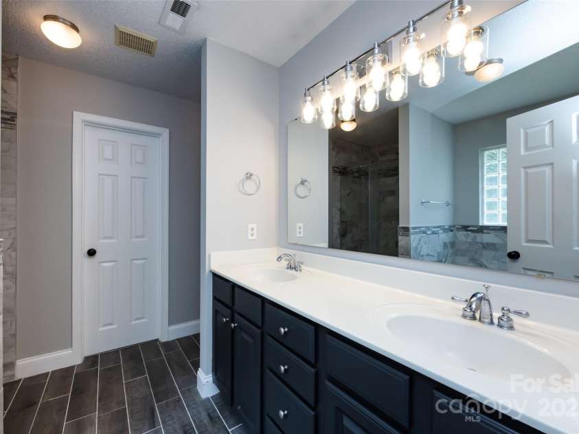 1309 Stonewyck Drive, Salisbury, NC 28146.  MLS# CAR4281489, YatesRealty ID 27756. 