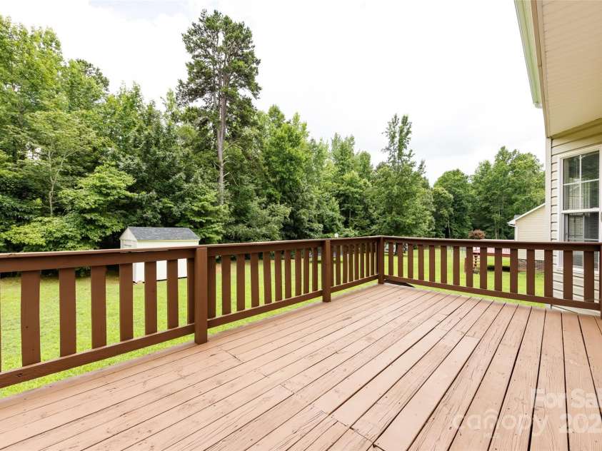 1309 Stonewyck Drive, Salisbury, NC 28146.  MLS# CAR4281489, YatesRealty ID 27756. 