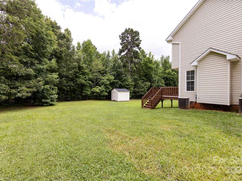 1309 Stonewyck Drive, Salisbury, NC 28146.  MLS# CAR4281489, YatesRealty ID 27756. 