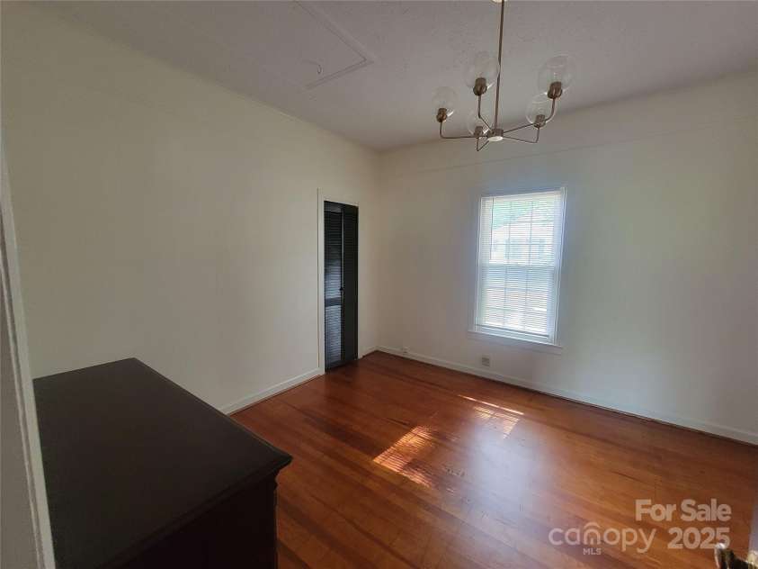 309 11th Street, Kannapolis, NC 28083.  MLS# CAR4255485, YatesRealty ID 27757. 